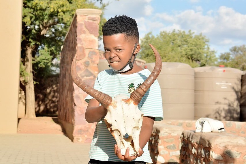 Retha RSA Biography: Father, Age, Songs, Net Worth, Girlfriend, Contact ...